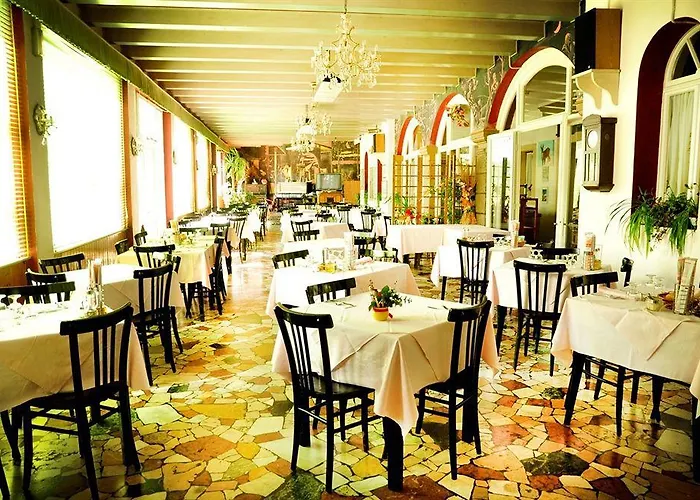 Ξενοδοχείο Trieste *