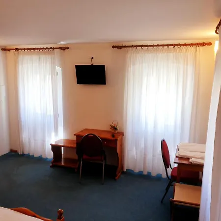 Trieste Szálloda *