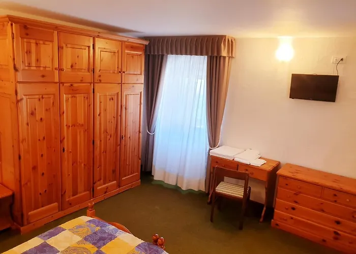 Trieste Отель Lorenzago Di Cadore